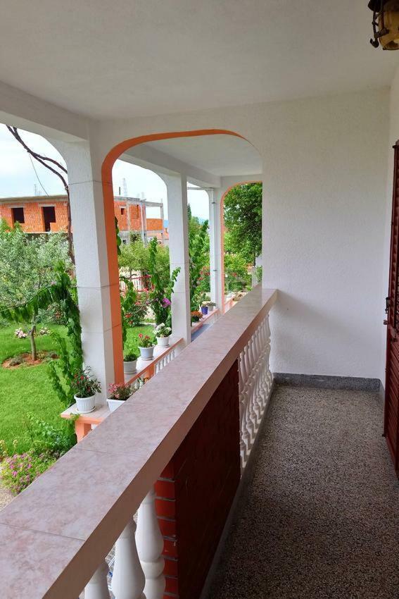 Apartmani Nimcevic Біоград-на-Мору Екстер'єр фото